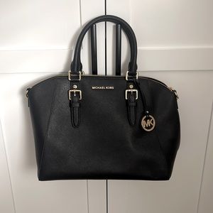 Michael Kors handbag. Never used.